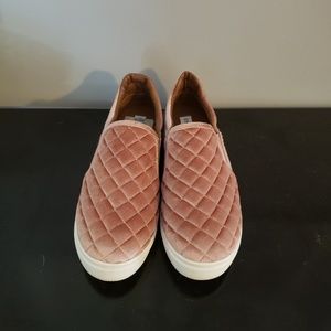 light pink velvet shoes